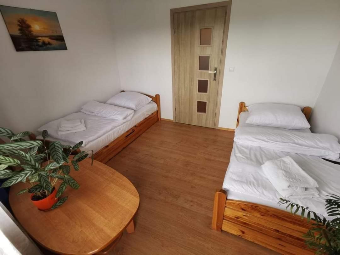 Pokoje Goscinne U Marysi Nowy Sącz Eksteriør billede